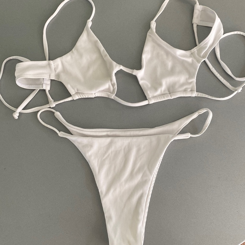 ZAFUL white bikini 👙